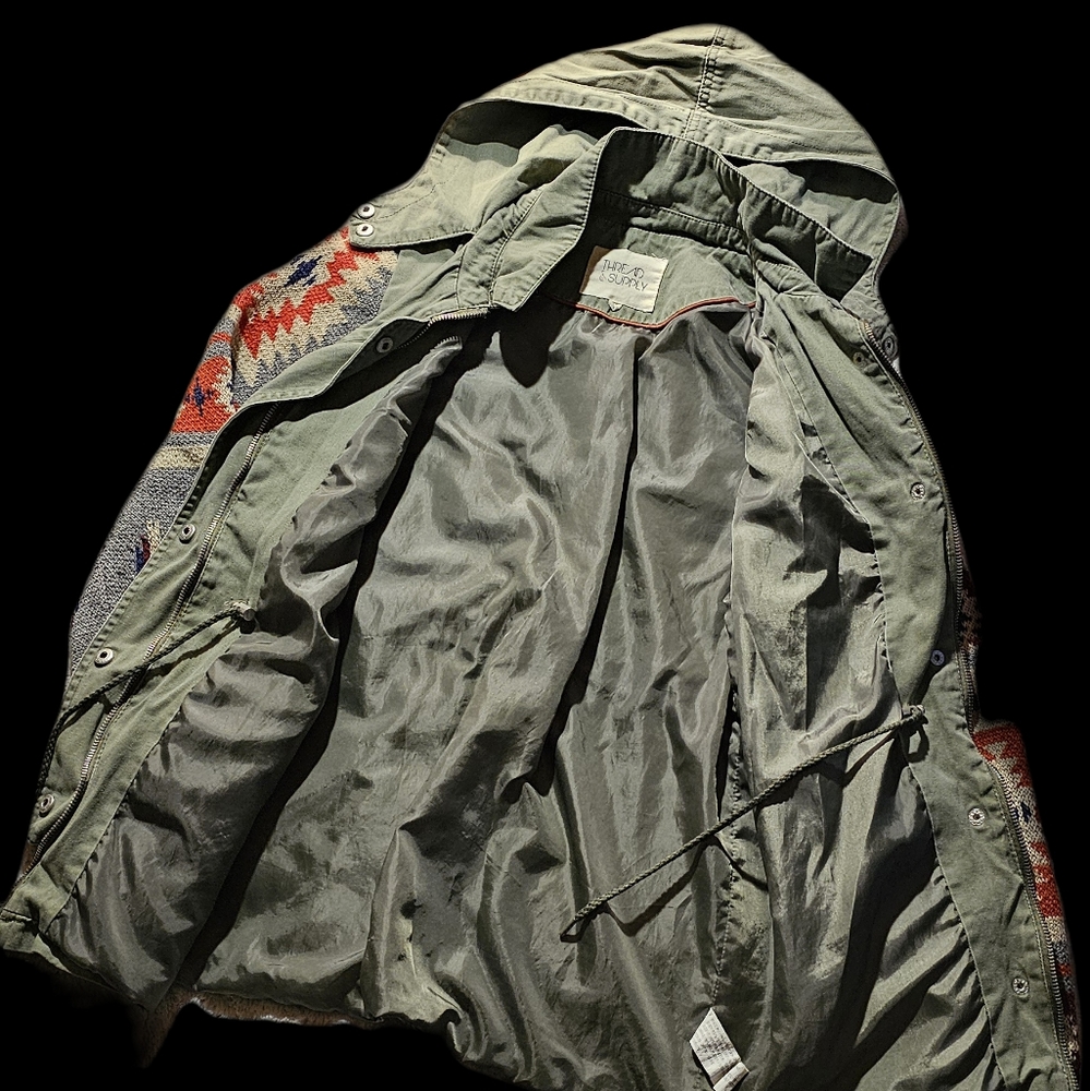 Jacket - Picture 4 of 4